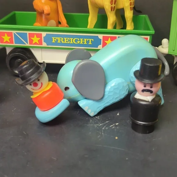 #1 OG Vintage 1973 Fisher Price #991 Little People Train 2581 figures& animals - Picture 4 of 16
